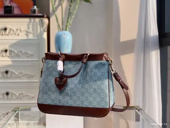 First bag ru bag Tote GUCCI 0509